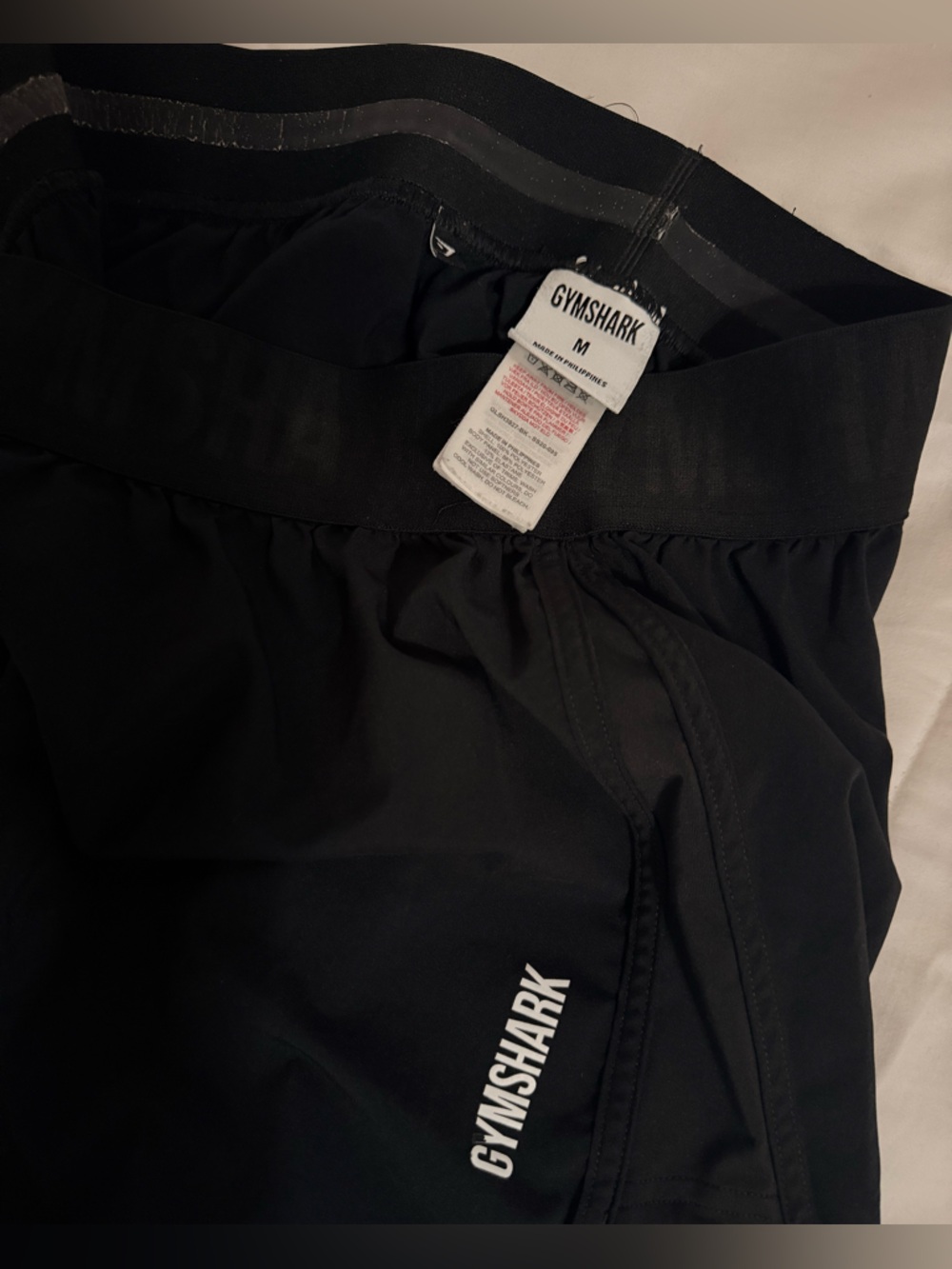 Gymshark loose training shorts - Picture 3 of 3